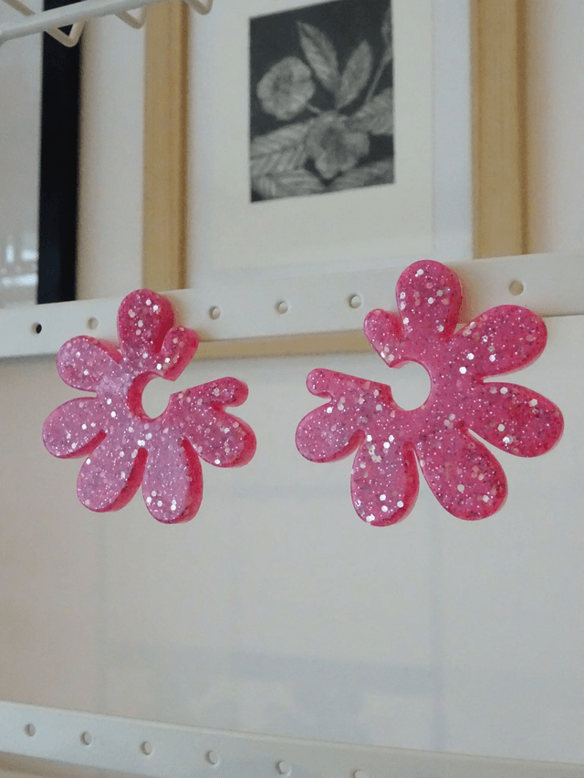 Fleur asymétrique : Paillettes rose